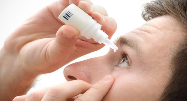 Thuốc nhỏ mắt có đơn giản như bạn nghĩ?